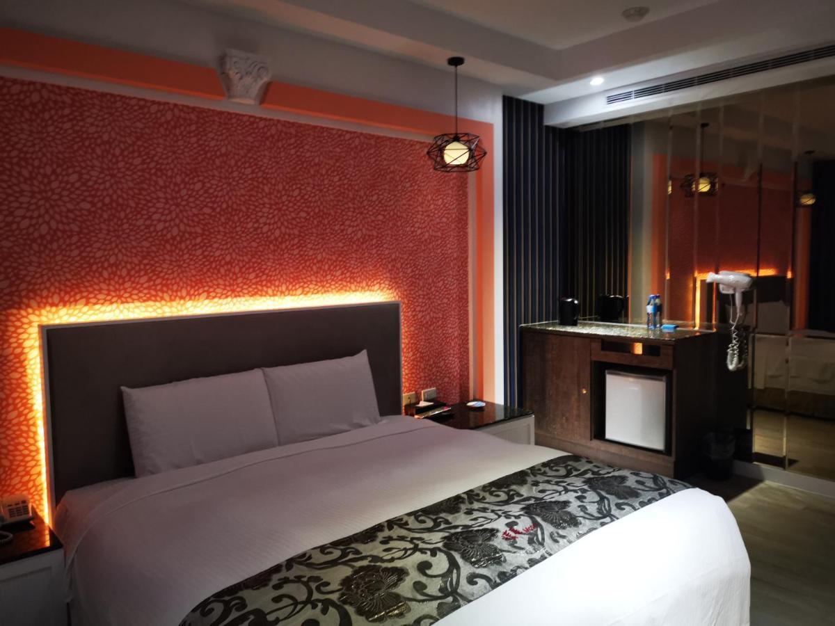 Love Story Motel Taipei Exteriör bild